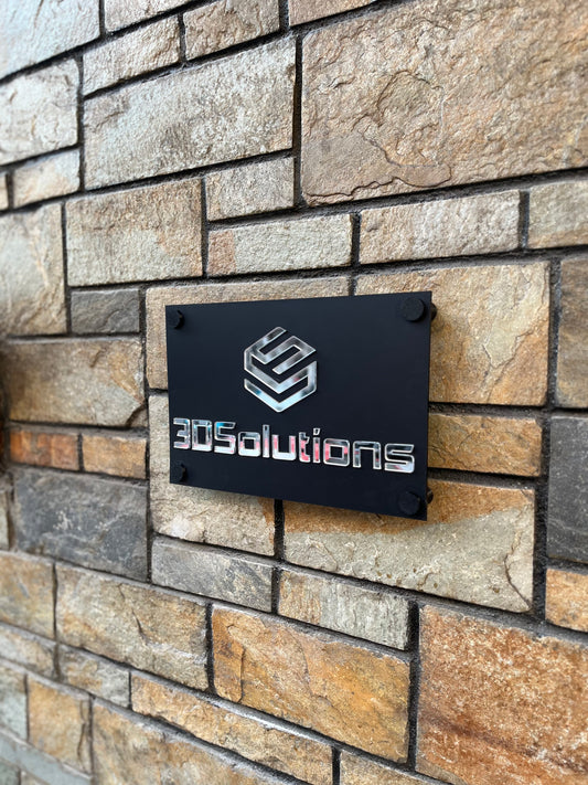 Luxury Plexi Sign – Custom Επιγραφή για Καταλύματα & Χώρους Φιλοξενίας (Με το Λογότυπο σας)